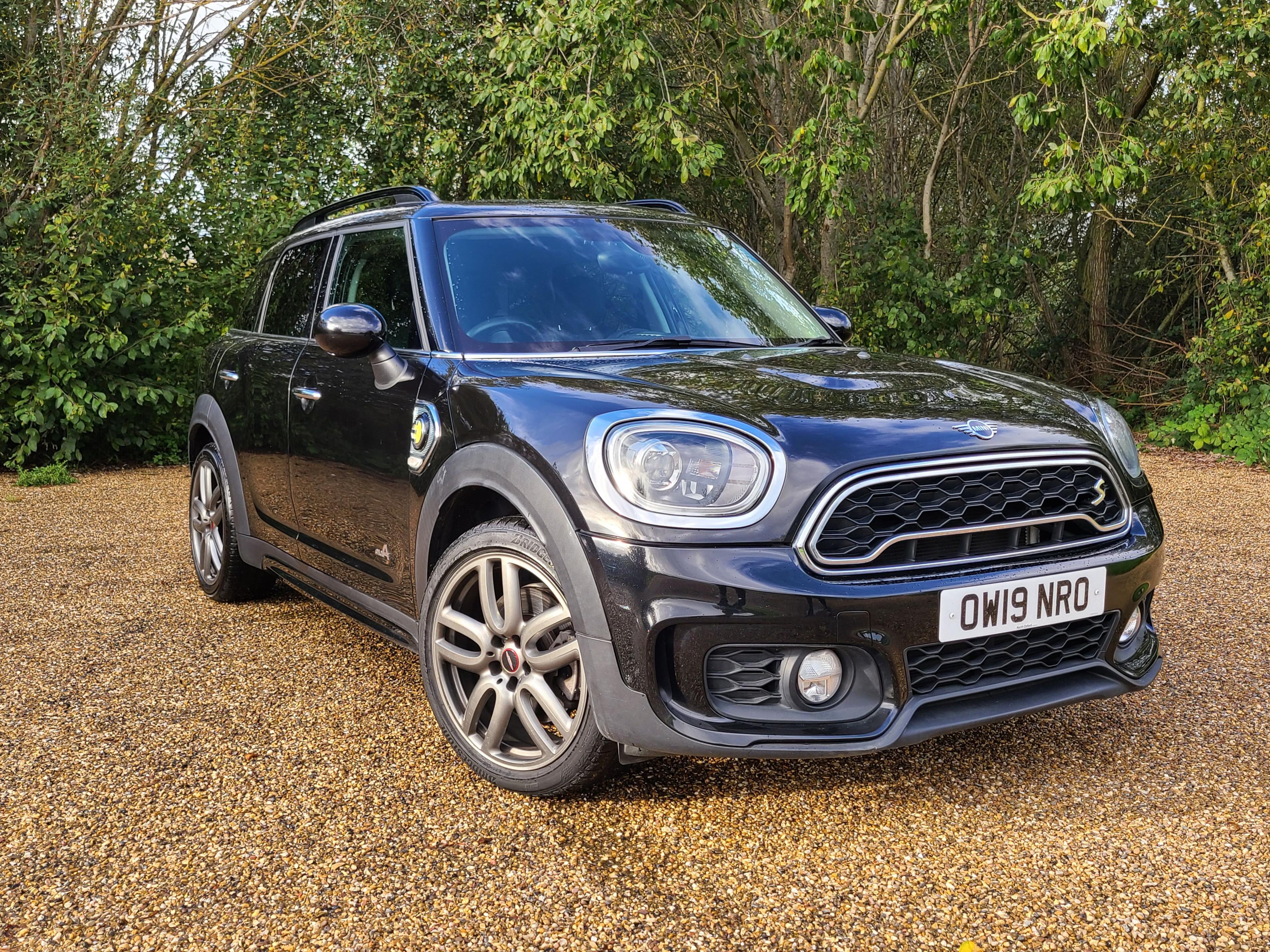 MINI Countryman 1.5 7.6kWh Cooper SE Sport SUV 5dr Petrol Plug-in Hybrid Auto ALL4 Euro 6 (s/s) (224 ps) cover